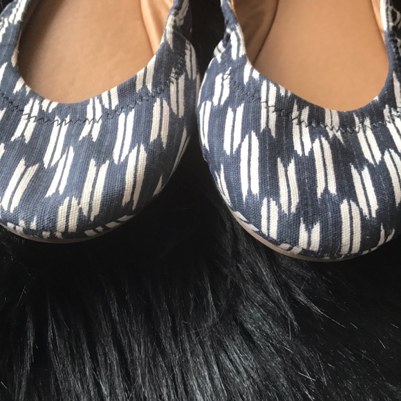 Lucky Brand Echo 3 Ballet Flat Arrows - Picture 5 of 6